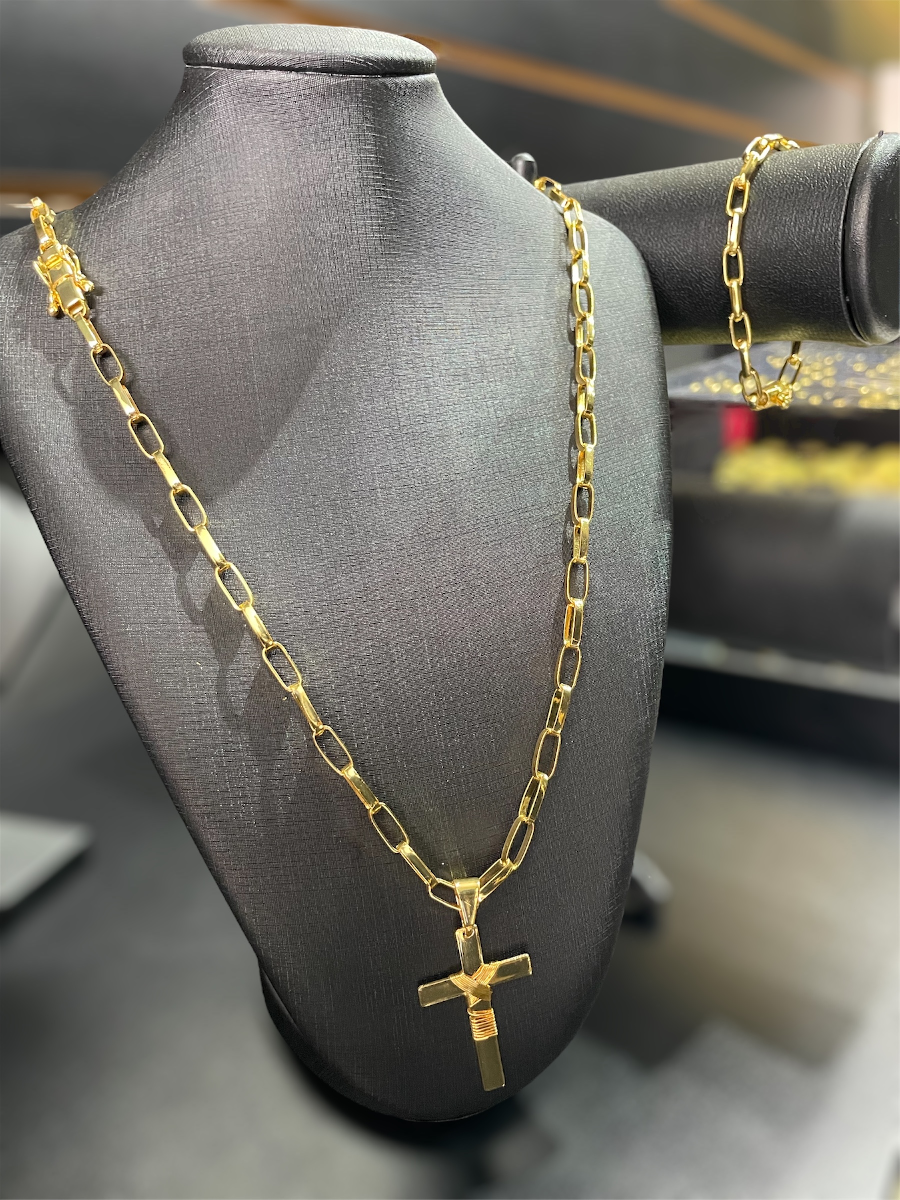 KIT CARTIER 4MM BANHADO A OURO18K COM VERNIZ ANTI ALÉRGICO - Imagem 4