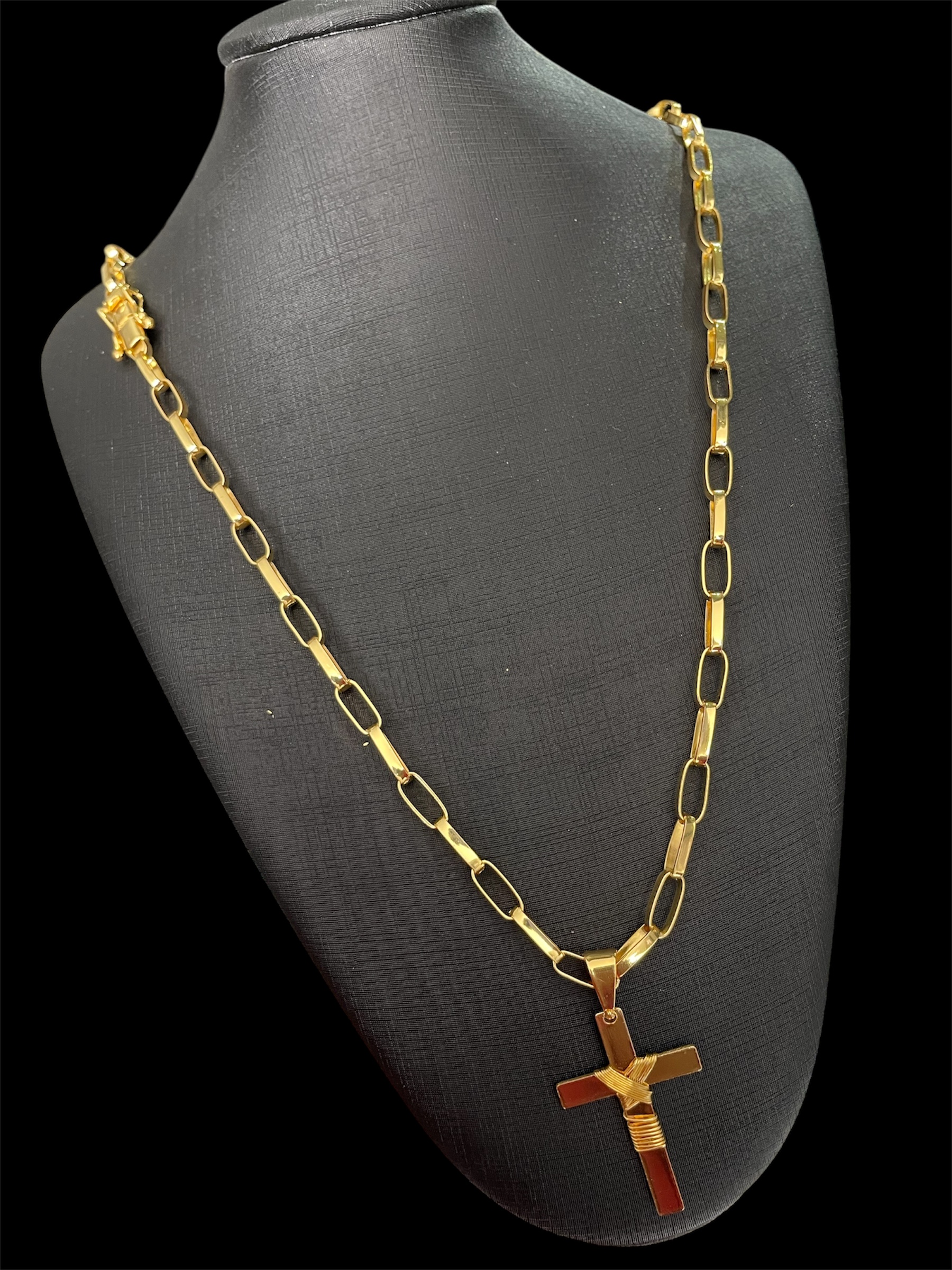 CORRENTE CARTIER 4MM BANHADO A OURO18K COM VERNIZ ANTI ALÉRGICO